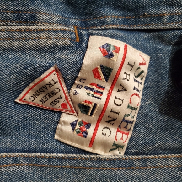 Ash Creek Trading Vintage Denim Jacket - Picture 3 of 8